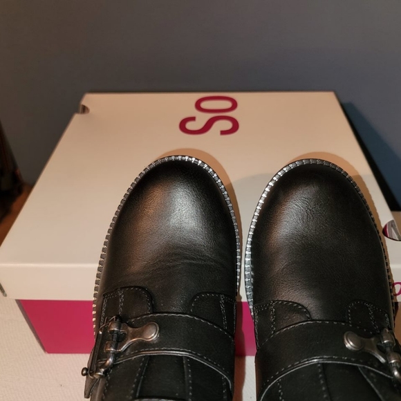 SO BRAND NEW Triple Buckle Boots - Picture 5 of 7